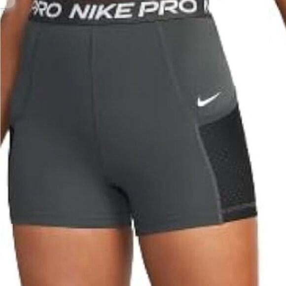 🔥 NWT Nike Women’s High-Waisted Training Shorts XXL – With Pockets! 🖤 - Picture 4 of 12
